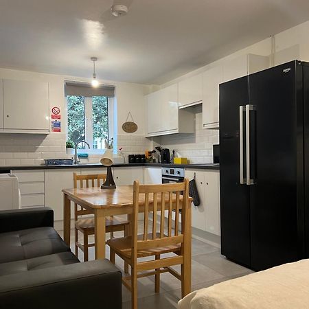 Lovely Double Rooms In Euston & Square In Central Londres Exterior foto