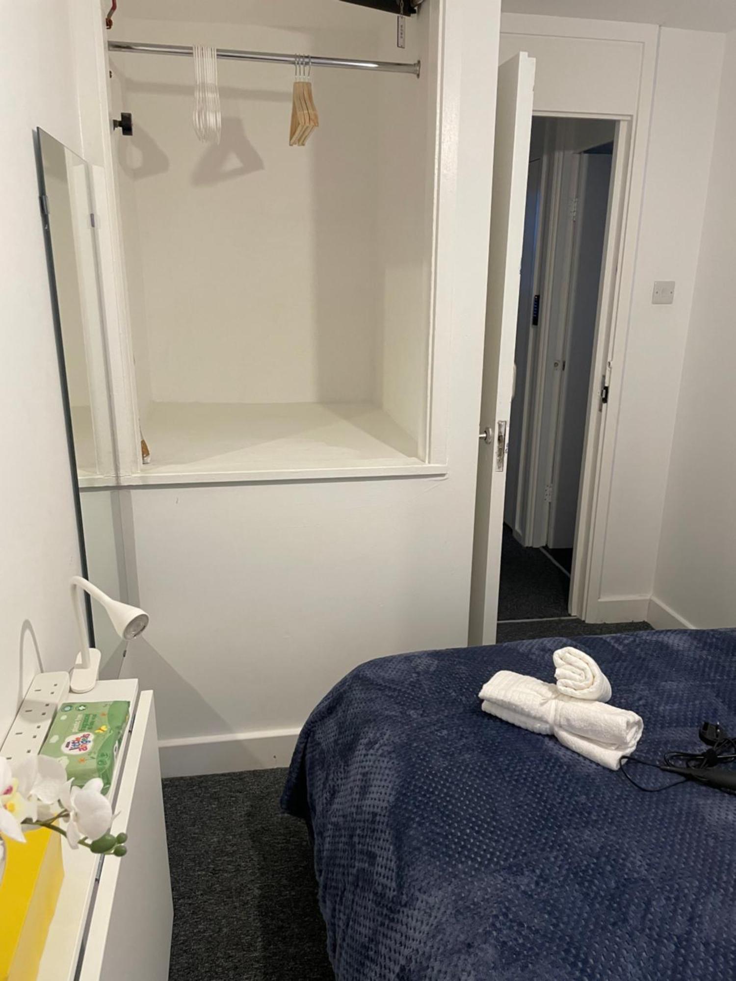 Lovely Double Rooms In Euston & Square In Central Londres Exterior foto