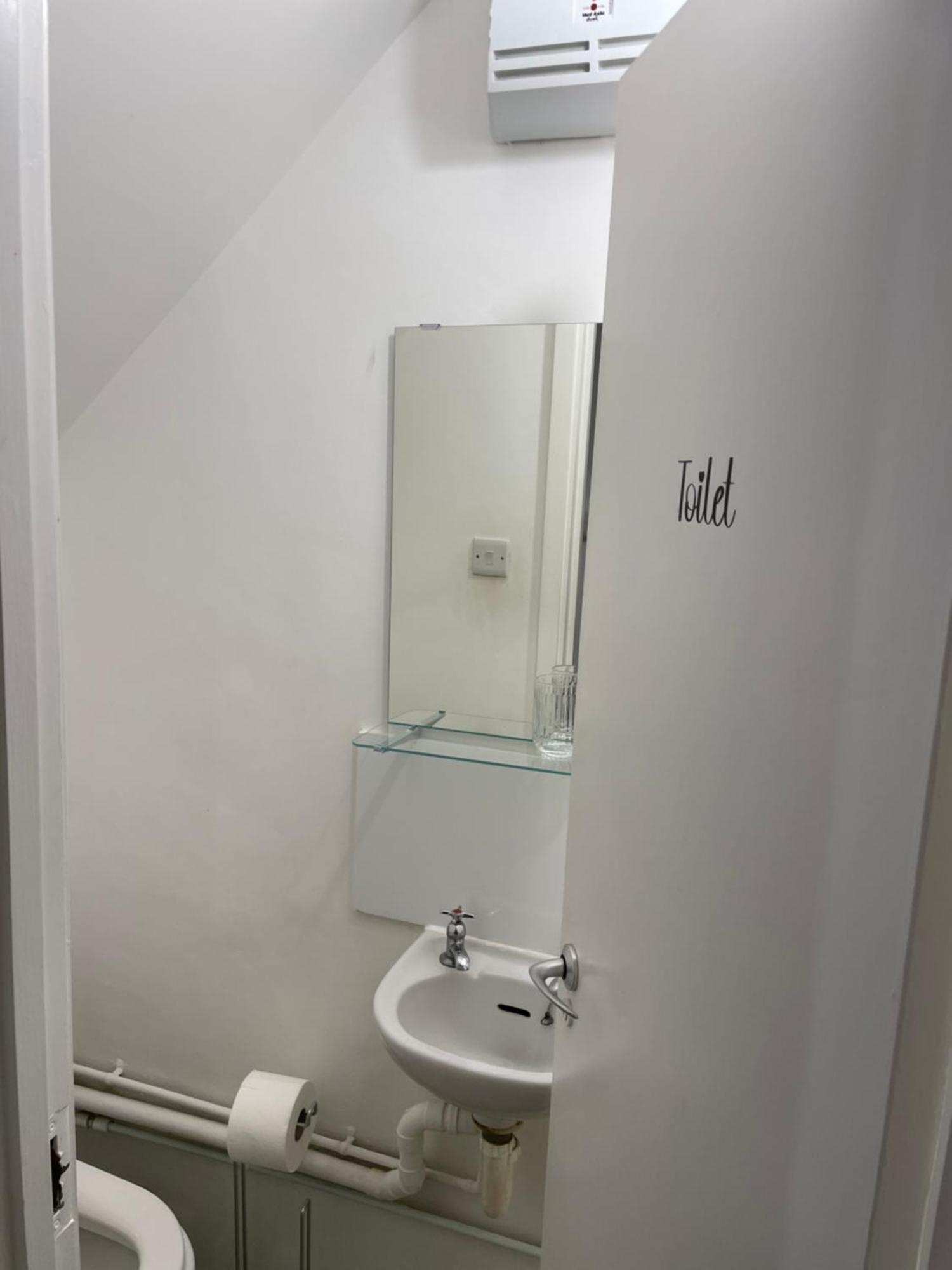 Lovely Double Rooms In Euston & Square In Central Londres Exterior foto